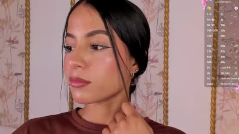 Snapshot of sara_castro24 chatting on May 5, 2026, 8:39 pm Sara online show from May 5, 2026, 8:39 pm