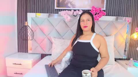 Snapshot of sara_channel_ chatting on April 21, 2026, 10:10 am SARA online show from April 21, 2026, 10:10 am