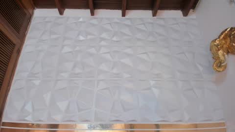 Sara Collins online show from April 1, 2026, 1:41 pm