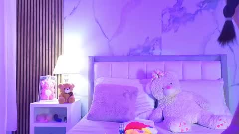  SARA online show from November 9, 2025, 11:30 am