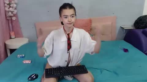 sara_jhons22 online show from January 17, 2026, 10:13 pm