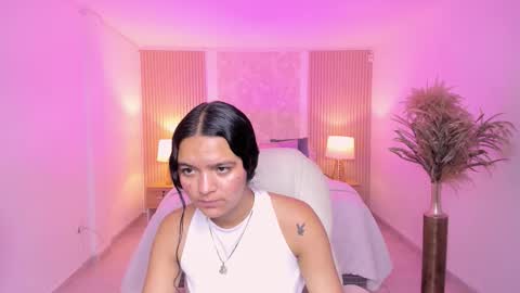 Sara online show from December 3, 2025, 9:57 pm