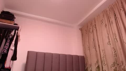 sara_johnson__ online show from March 29, 2026, 2:33 am