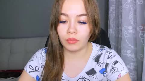 sara_kox online show from February 4, 2025, 2:53 pm