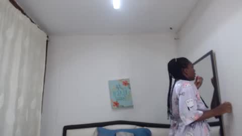 Snapshot of sara_marks chatting on April 20, 2026, 11:02 am S A R A online show from April 20, 2026, 11:02 am