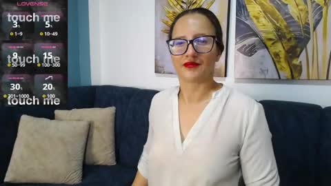 Snapshot of sara_marrisson chatting on April 25, 2026, 5:10 pm Sara online show from April 25, 2026, 5:10 pm