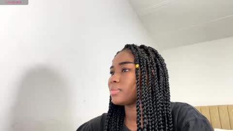 Snapshot of sara_muscle chatting on September 16, 2025, 1:34 pm Sara online show from September 16, 2025, 1:34 pm