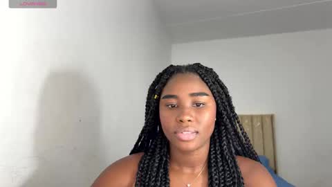 Snapshot of sara_muscle chatting on October 13, 2025, 9:26 pm Sara online show from October 13, 2025, 9:26 pm