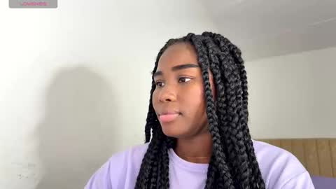 Snapshot of sara_muscle chatting on November 5, 2025, 2:55 am Sara online show from November 5, 2025, 2:55 am