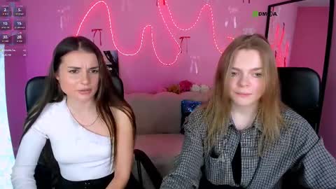 Snapshot of sara_muse1 chatting on April 3, 2026, 7:12 pm Sara online show from April 3, 2026, 7:12 pm