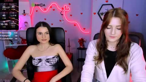 Snapshot of sara_muse1 chatting on April 17, 2026, 7:17 pm Sara online show from April 17, 2026, 7:17 pm