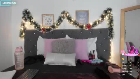 Snapshot of sara_puertaa chatting on December 17, 2025, 7:09 pm Sara online show from December 17, 2025, 7:09 pm