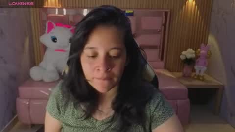 Snapshot of sara_tellez_s chatting on July 7, 2026, 2:47 am Sara T. online show from July 7, 2026, 2:47 am