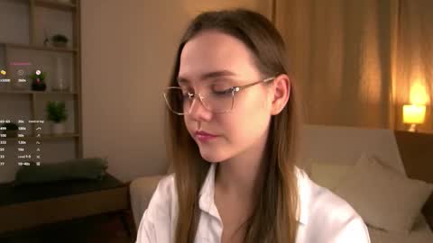 Snapshot of sara_whooops chatting on March 1, 2026, 5:59 pm Im Sara online show from March 1, 2026, 5:59 pm