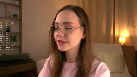 Snapshot of sara_whooops chatting on March 30, 2026, 6:09 pm Im Sara online show from March 30, 2026, 6:09 pm