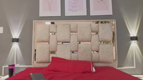 sara online show from November 8, 2025, 3:07 am