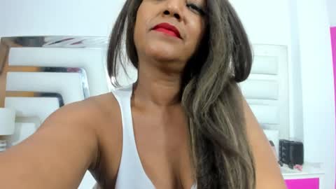 Snapshot of saraajhons chatting on February 23, 2025, 7:17 pm Sara online show from February 23, 2025, 7:17 pm