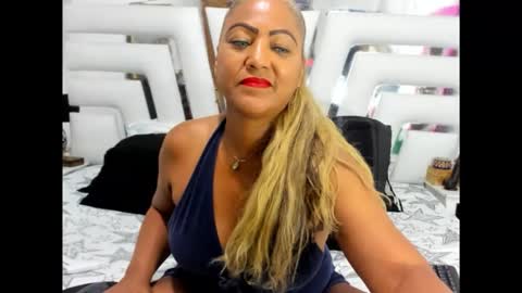 Snapshot of saraajhons chatting on November 25, 2025, 8:53 pm Sara online show from November 25, 2025, 8:53 pm