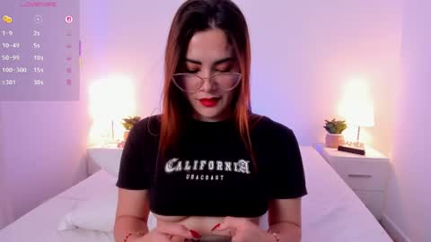 Snapshot of saraalvarezx chatting on March 27, 2026, 4:07 am Sara Alvarezx online show from March 27, 2026, 4:07 am