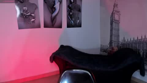 Sara online show from March 5, 2025, 7:38 pm