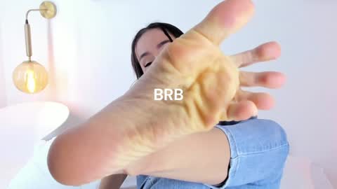 Sara online show from February 6, 2025, 8:34 pm