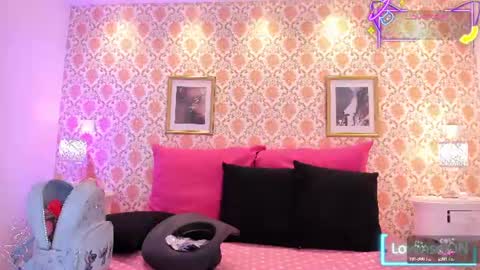 SaraAvila  online show from June 19, 2026, 8:56 pm