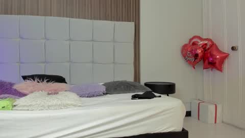 Snapshot of saraby_blandon chatting on February 21, 2025, 10:07 am online show from February 21, 2025, 10:07 am