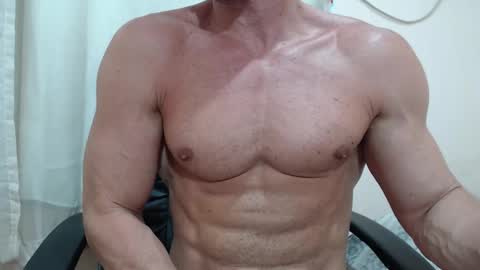 saradorj92 online show from November 25, 2025, 4:23 am