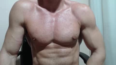 saradorj92 online show from March 7, 2026, 3:36 am