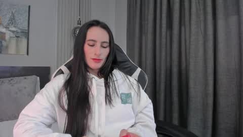Snapshot of saragomez_1 chatting on May 11, 2026, 4:04 pm Sara Gomez online show from May 11, 2026, 4:04 pm