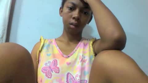 sarah146341 online show from December 23, 2025, 5:49 am