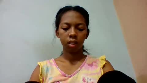 sarah146341 online show from May 25, 2026, 4:13 pm