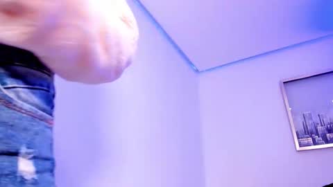 sarah_ashbourne online show from September 30, 2025, 11:48 am