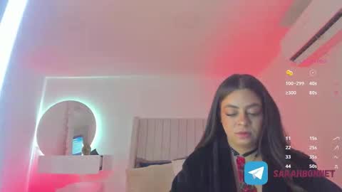 Sarah Bonneth online show from November 14, 2025, 11:42 am