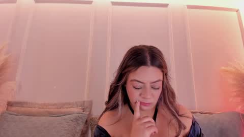 Snapshot of sarah_bonneth chatting on June 29, 2026, 1:44 pm Sarah Bonneth online show from June 29, 2026, 1:44 pm