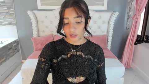 Sarah online show from March 7, 2025, 9:06 pm