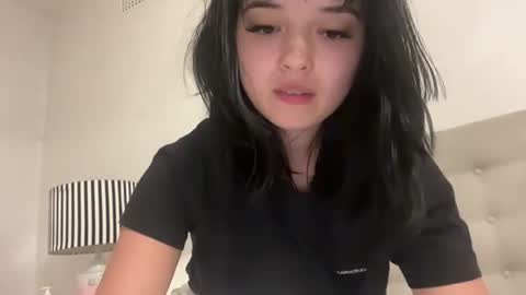 Snapshot of sarah_heart_aus chatting on February 5, 2025, 11:55 am Sarah Heart Aus online show from February 5, 2025, 11:55 am