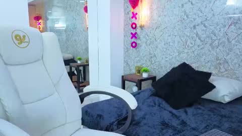 Snapshot of sarah_sanz chatting on February 5, 2026, 12:21 pm sarah online show from February 5, 2026, 12:21 pm