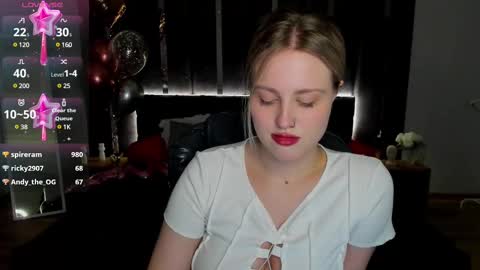 Sarah online show from March 7, 2025, 7:19 am