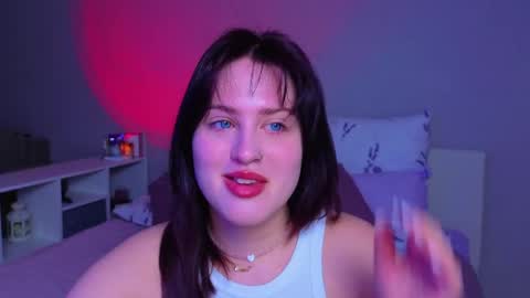 Snapshot of sarah_soul chatting on May 13, 2026, 11:22 pm Sarah online show from May 13, 2026, 11:22 pm