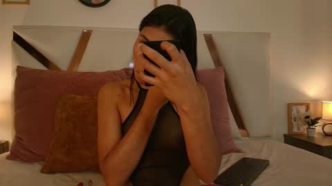 Snapshot of sarahevans__ chatting on January 3, 2025, 7:29 pm Sarah Evans online show from January 3, 2025, 7:29 pm