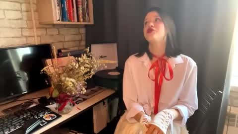 Snapshot of sarahhunnye chatting on March 15, 2026, 11:55 pm Sarah online show from March 15, 2026, 11:55 pm