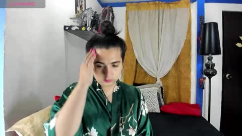  SARAHJEY     online show from October 17, 2025, 6:27 am