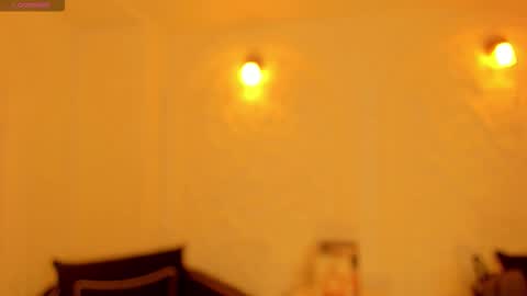 Snapshot of sarahrhodes_ chatting on October 9, 2025, 11:30 am Sarah Rhodes online show from October 9, 2025, 11:30 am