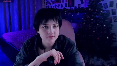 Sarah online show from December 18, 2025, 10:32 am