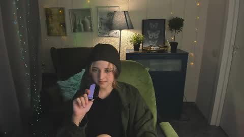 Sarah online show from May 27, 2026, 9:23 pm