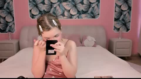 sarahwantslove online show from April 9, 2026, 6:02 am