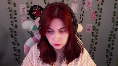 Snapshot of sarakinski chatting on January 29, 2025, 1:17 pm Sara online show from January 29, 2025, 1:17 pm