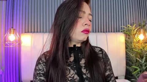 Sara   online show from December 22, 2025, 11:13 pm