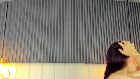 Sara   online show from January 12, 2026, 10:48 pm